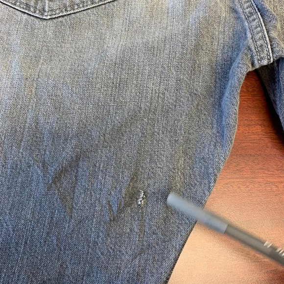 Classic Levi's 501 Gray Jeans - Picture 4 of 5